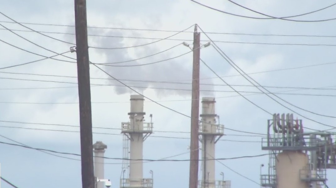 Report says plumes of carcinogenic formaldehyde found in neighborhoods along Houston ship channel