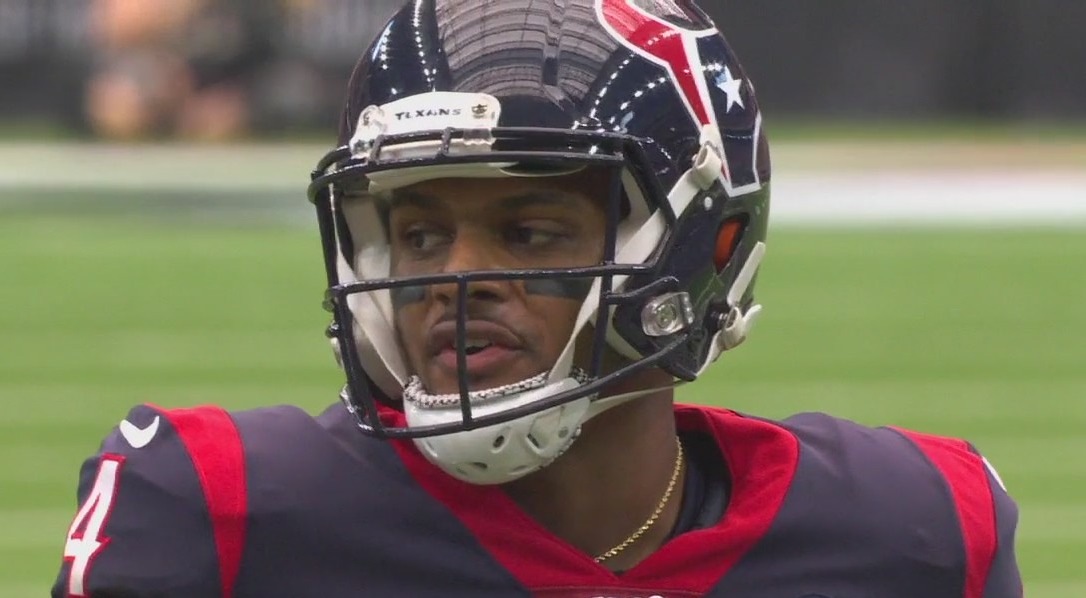 Quarterback Deshaun Watson back in training for Texans Camp
