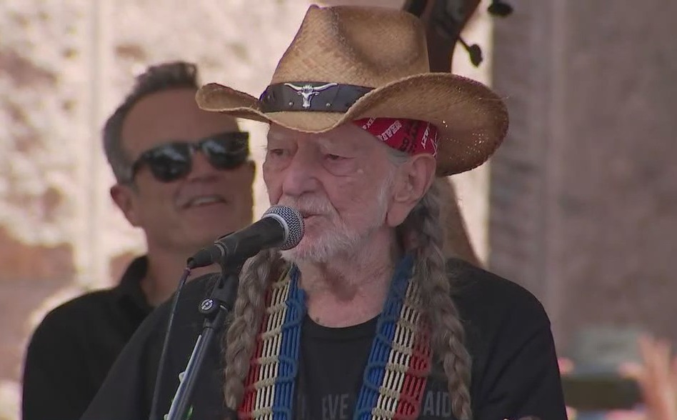 27-mile Moral March for Democracy ends with rally at Texas Capitol