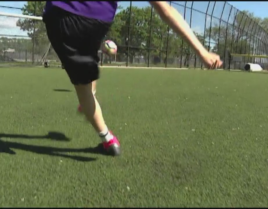 Sports psychologist, athletes, pushing for more mental health awareness in athletics