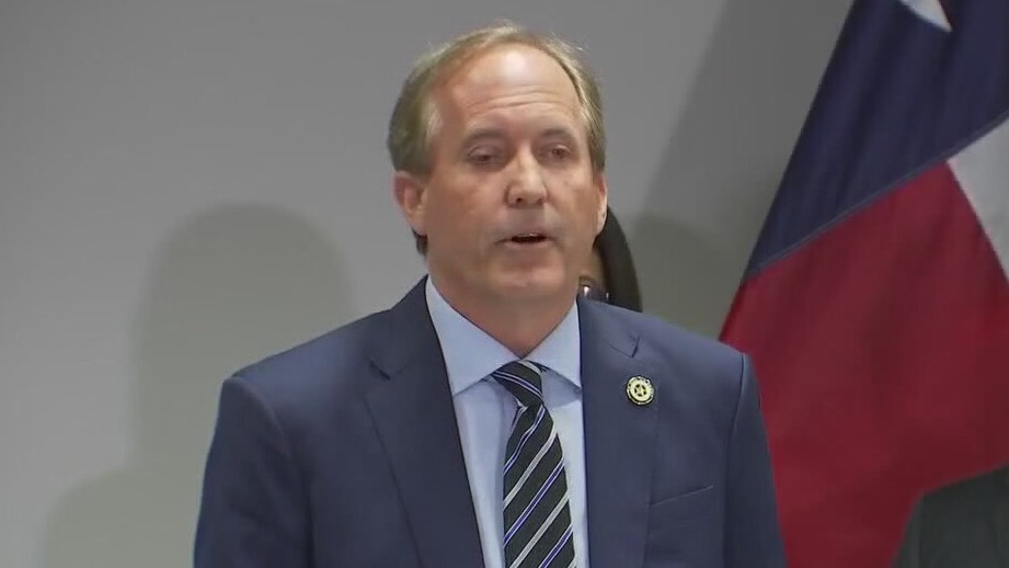 Trump endorses  Paxton