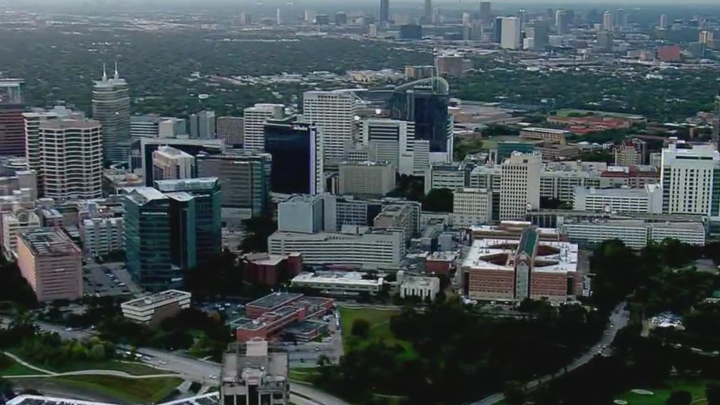 COVI-19 increases among younger population, Harris County returns to red