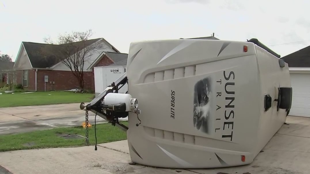 Long cleanup ahead for Louisiana residents following Hurricane Ida