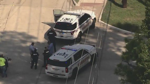 2 babies injured in crash following possible road rage shooting, Harris County sheriff says