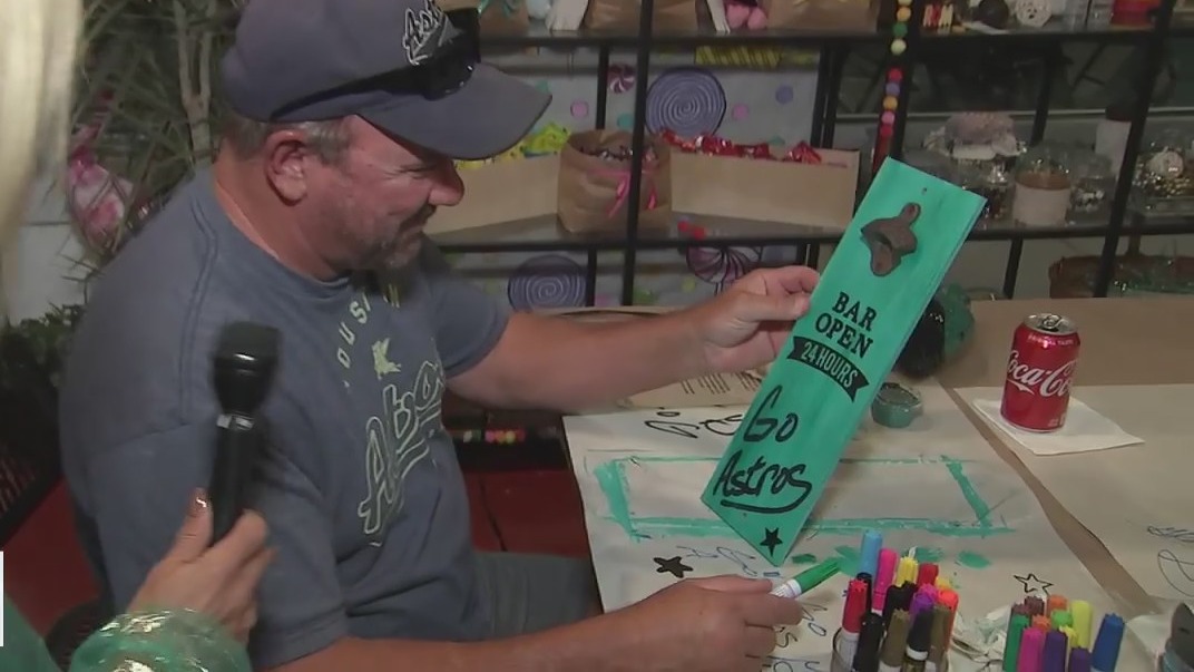 Pinspiration: DIY craft studio wine & beer bar makes for creative hang out