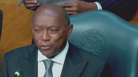 Houston mayor fires back after investigation begins into allege corruption at City Hall