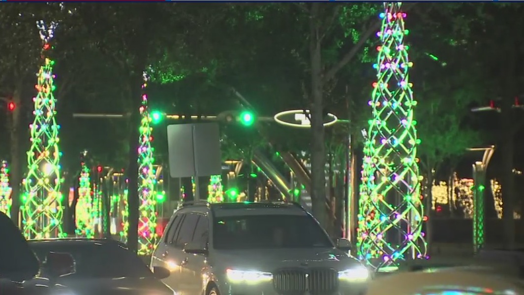 Bayou City Buzz: Enjoying Uptown Houston