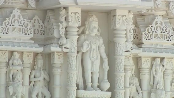 Bayou City Buzz: BAPS Shri Swaminarayan Mandir