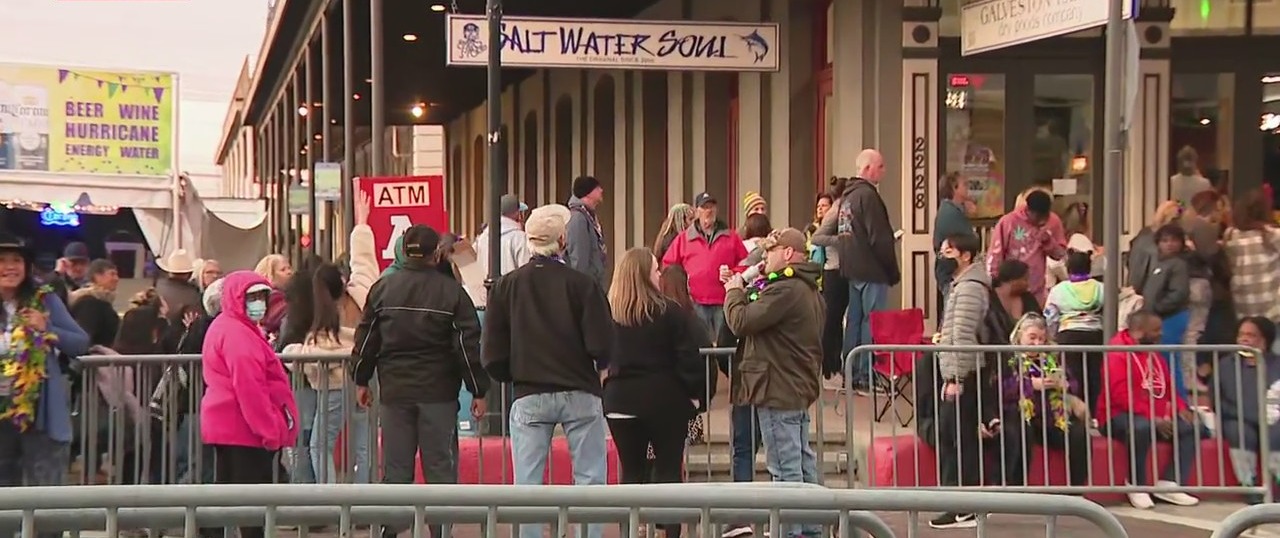 2022 Mardi Gras celebrations kick off in Galveston