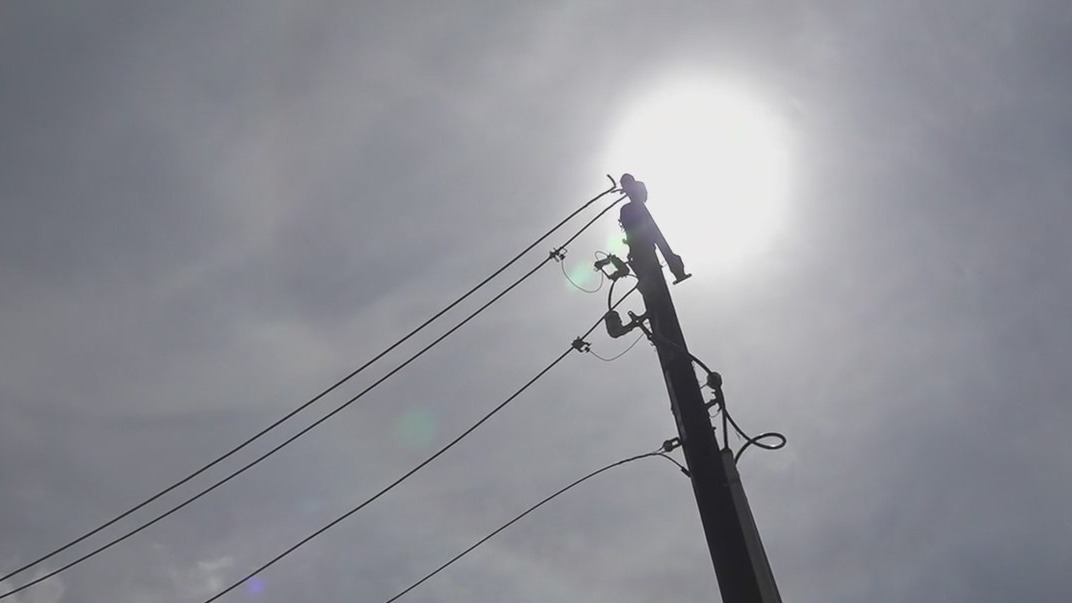 Early heat raises concerns about energy grid