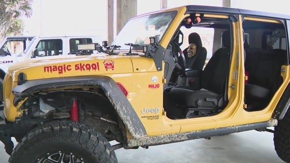 Start of Jeep weekend in Galveston area has hundreds ready to ?go topless?