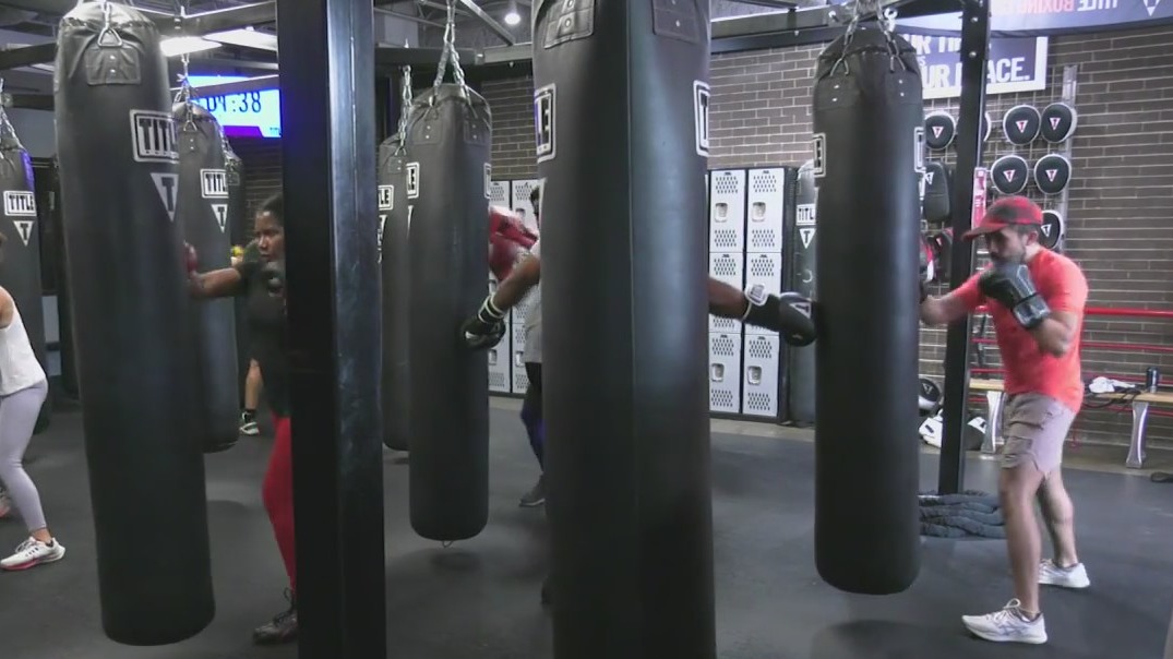 Boxing gym ?knocking out stigma? to create more mental health awareness