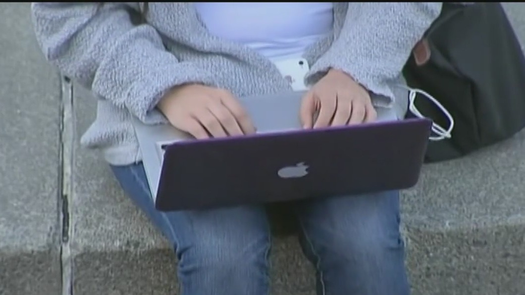 Summertime steps to reduce college tuition for recent graduates