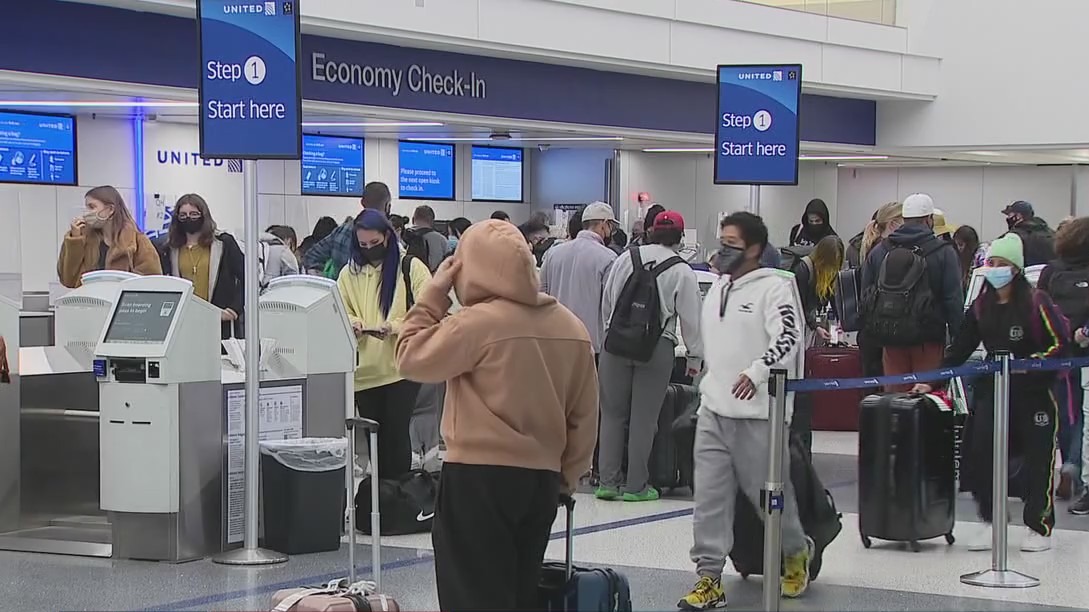 Travel agents can help re-book canceled flights