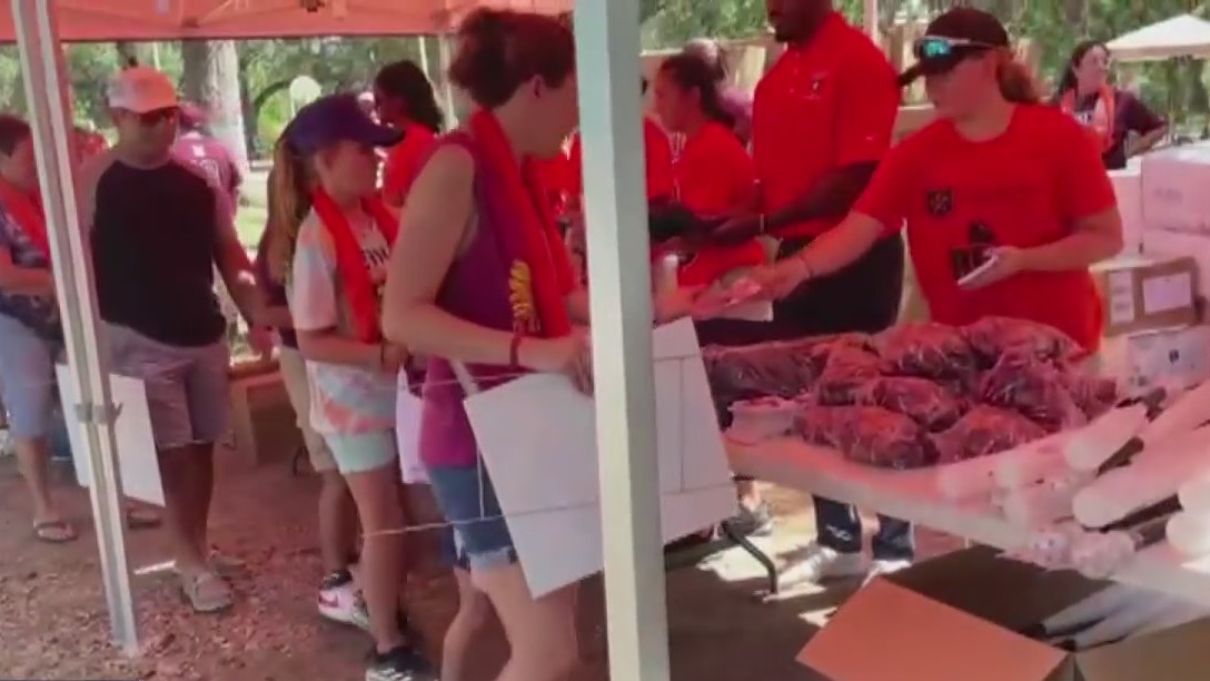 Astros Foundation visits Uvalde to bring happiness to the community