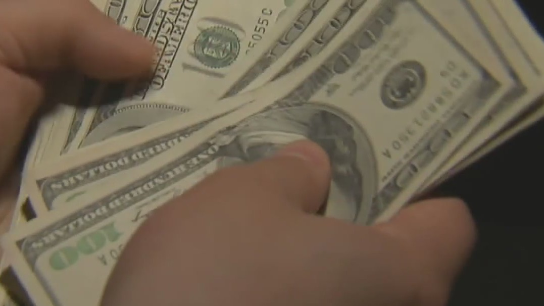 Economists answer inflation questions on why interest rate keeps climbing