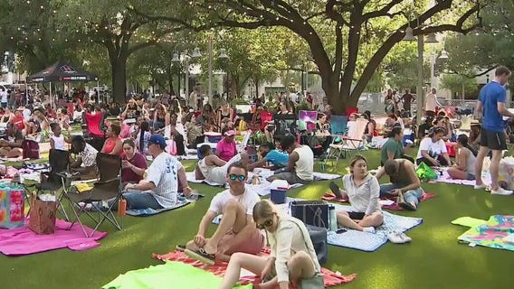 Summer Blanket Bingo returns to downtown Houston