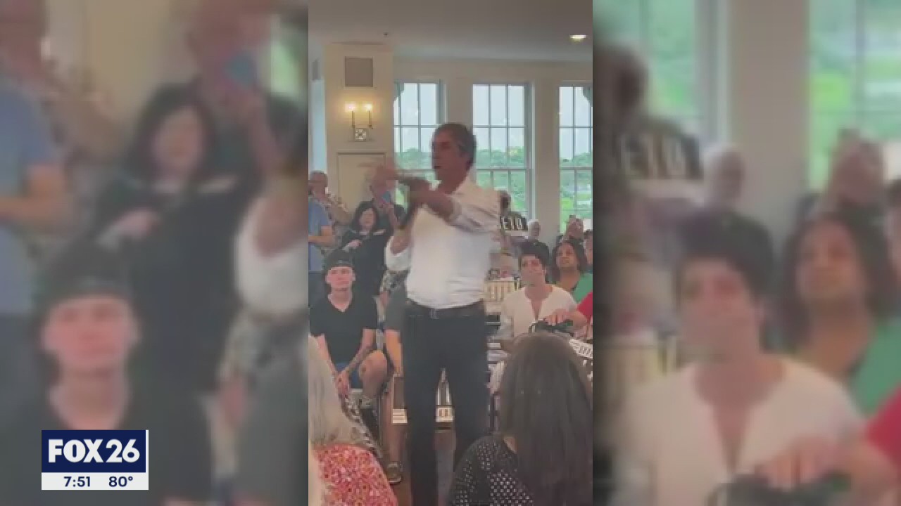 Beto O' Rourke on campaign trail