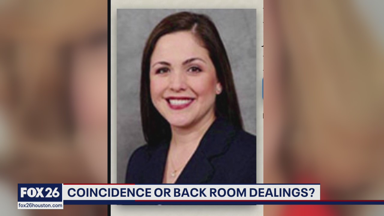 Lucrative airport concessions contracts