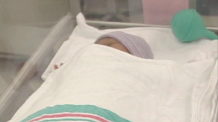 Are universities prepared to help college pregnant college students?