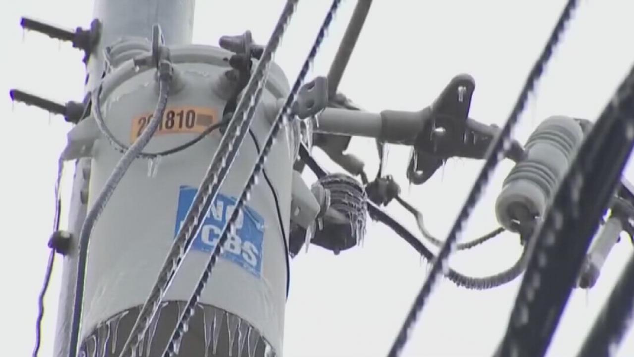 ERCOT askes Texans to conserve power to prevent rolling backouts