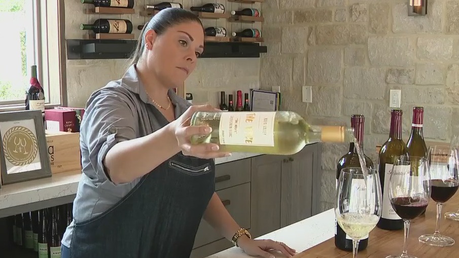 Checking out The Mutiny Wine Room in the Heights