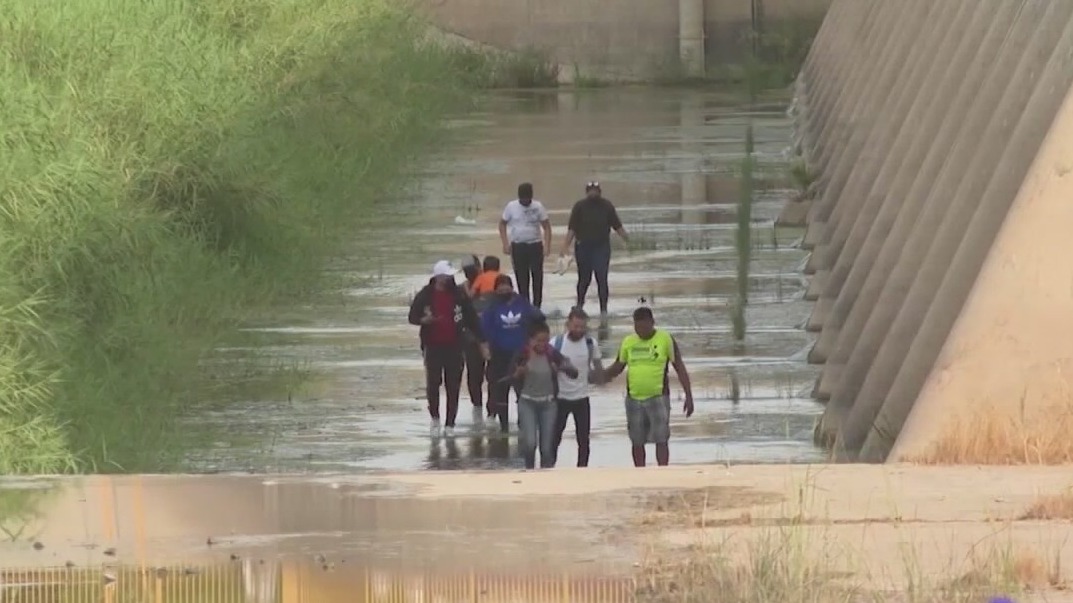 Bexar County Sheriff's Office opens investigation into migrants flight to Martha's Vineyard