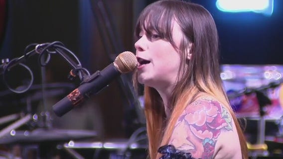 Pete's Dueling Piano Bar providing amazing entertainment for customers