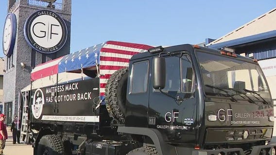 Mattress Mack helps Florida residents impacted by Hurricane Ian