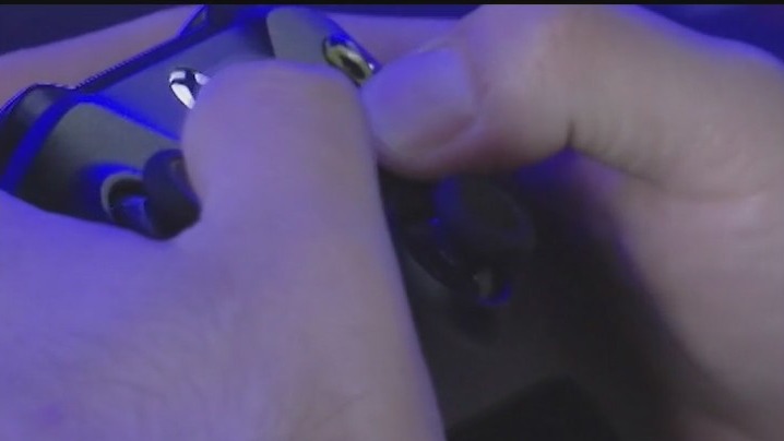 Dangers of energy supplements for marathon gaming