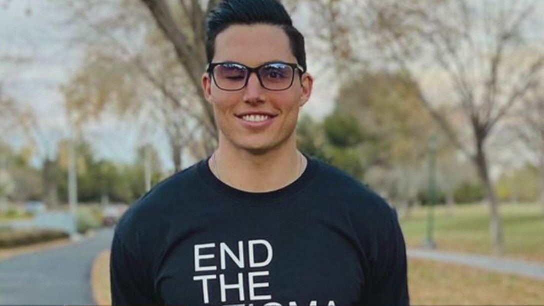 Drew Robinson spreads the word about mental health