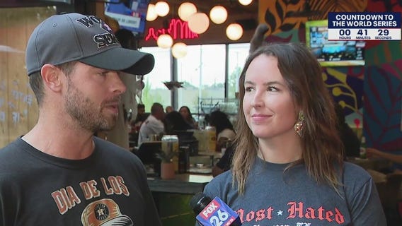 Fans file in to Houston-area restaurants for watch parties