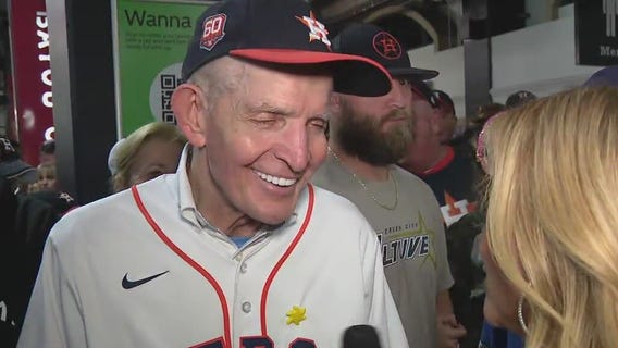 Mattress Mack keeping spirits high following World Series Game 1 loss