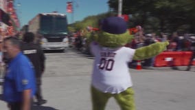 Astros send off after Game 2 win in World Series