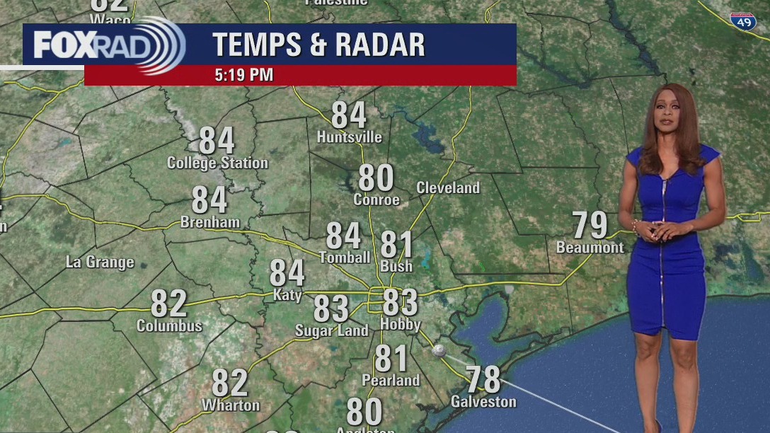 Few possible showers Thursday evening with temps in the 80s