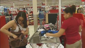 Houston shoppers expect to spend $200 more on gifts this holiday season