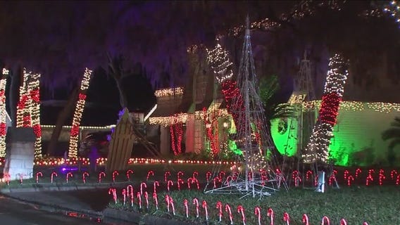 Where to see Christmas lights in Houston?