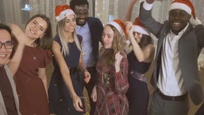 Etiquette for company holiday parties