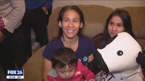 12 Days of Christmas Day 7: The Hernandez-Arzate Family