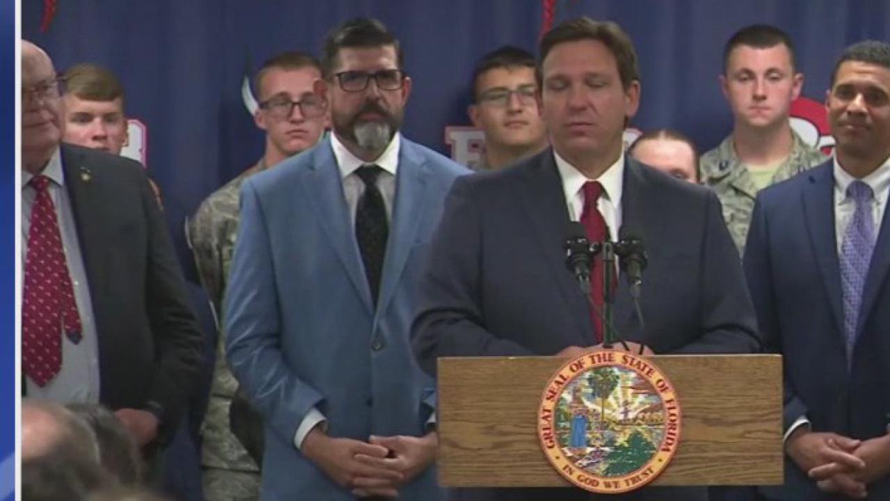 Desantis ahead of Trump 52 to 38