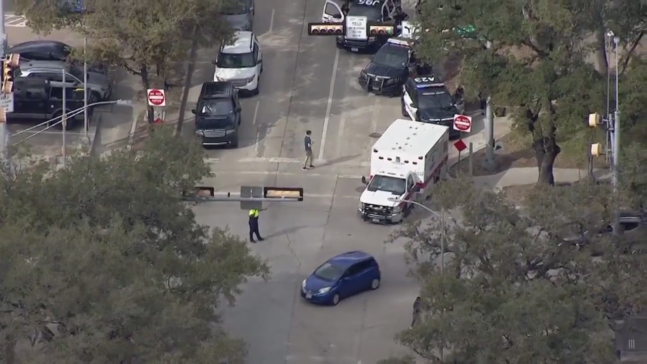 Suspect in stolen Houston FD ambulance captured after lengthy police chase