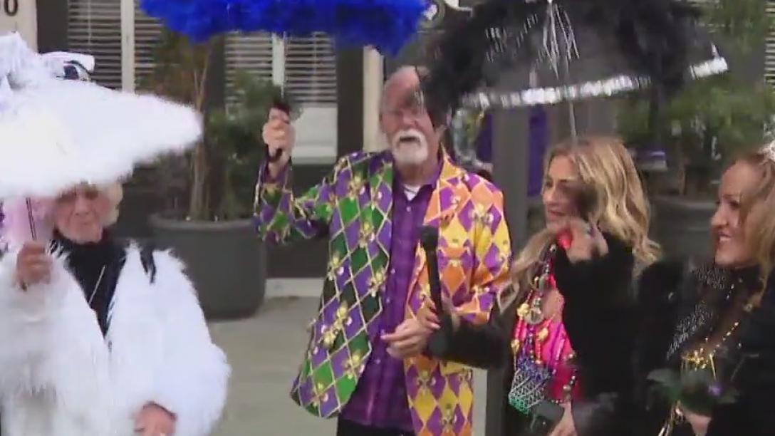 Mardi Gras! Galveston: First day celebrations underway