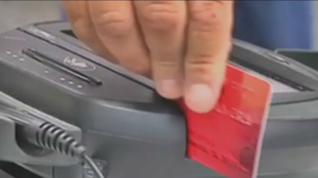 How inflation could lead to higher interest rates, additional struggle for credit card users