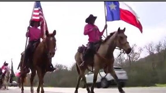 Houston Rodeo 2023: Caroline joins in on the trail rides