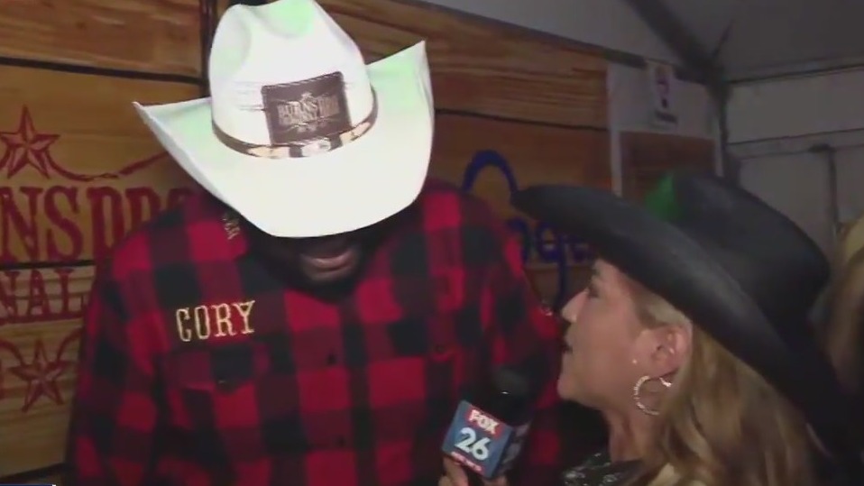 Houston Rodeo 2023: Hitting up the Burns BBQ Tent