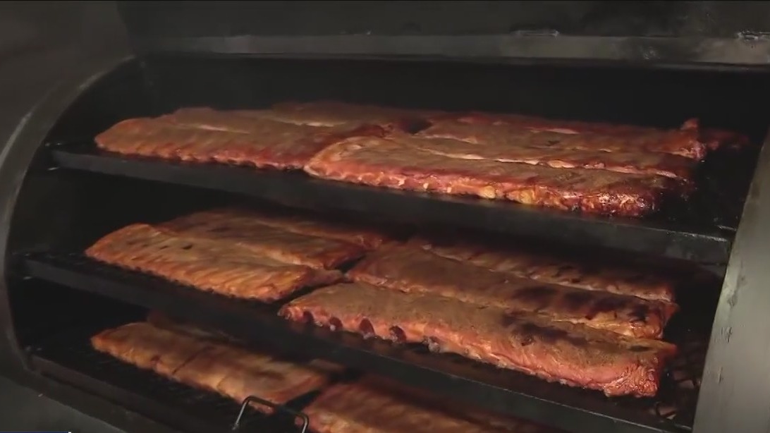 Houston Rodeo: 5 BBQ tents in 5 hours, Sharks R Us