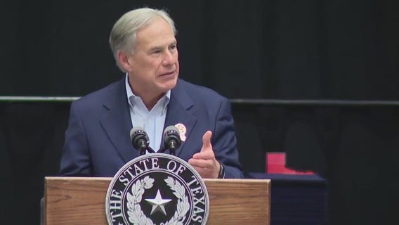 Gov. Greg Abbott speaks at Houston Rodeo?s First Responder of the Year Awards