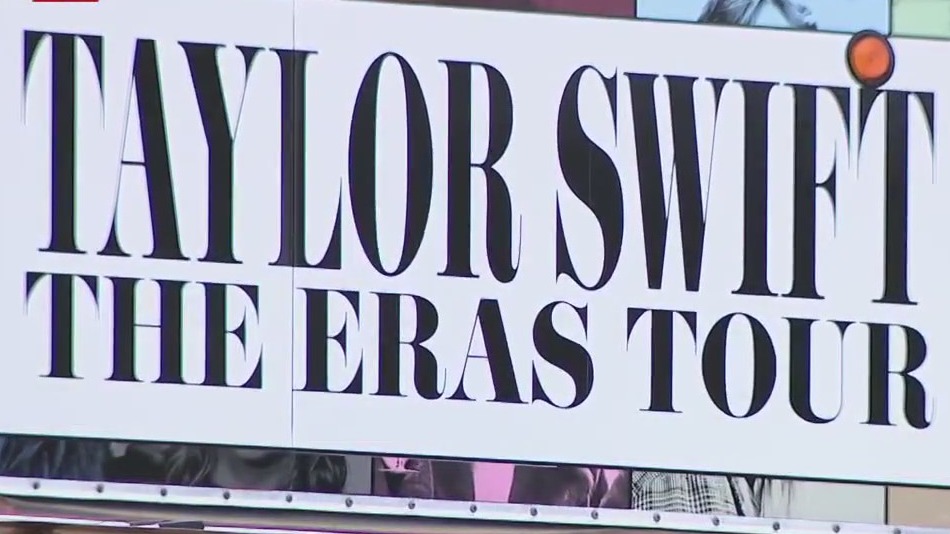 Taylor Swift ticket scammers looking for victims