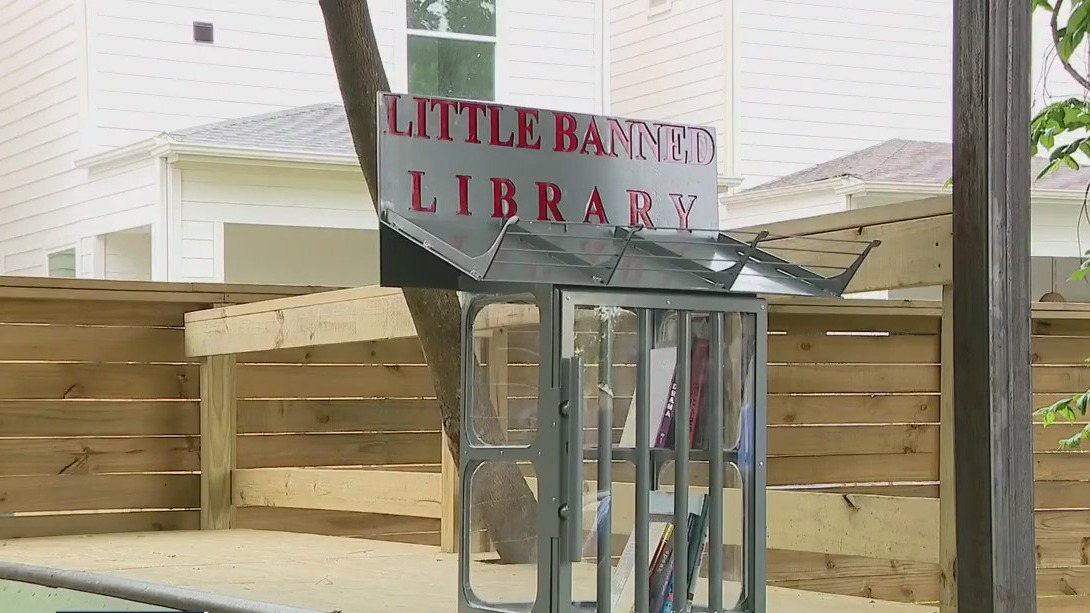 Houston neighborhood 'little library' makes banned books accessible