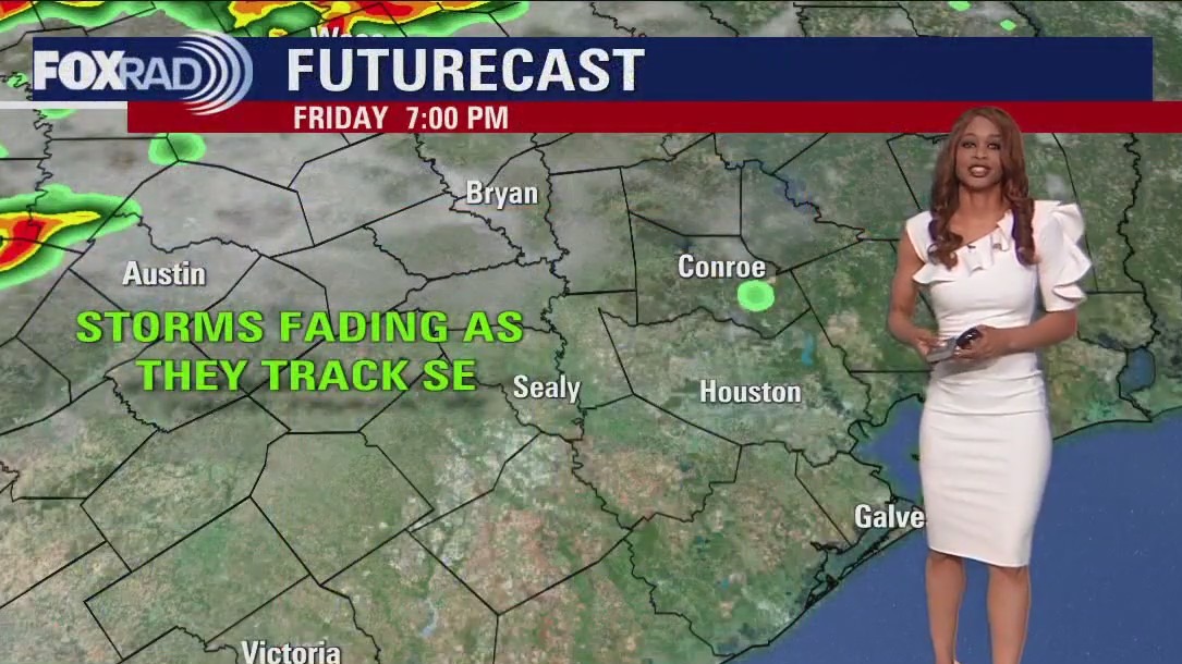 Houston weather: Plenty of sunshine Friday evening, few possible storms this weekend